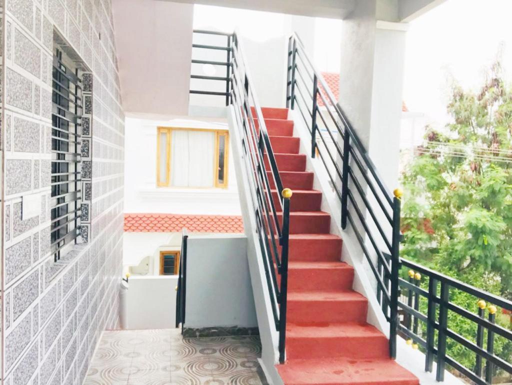 Veeru Homestay ฮอสเปต ภายนอก รูปภาพ