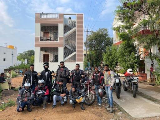 Veeru Homestay ฮอสเปต ภายนอก รูปภาพ