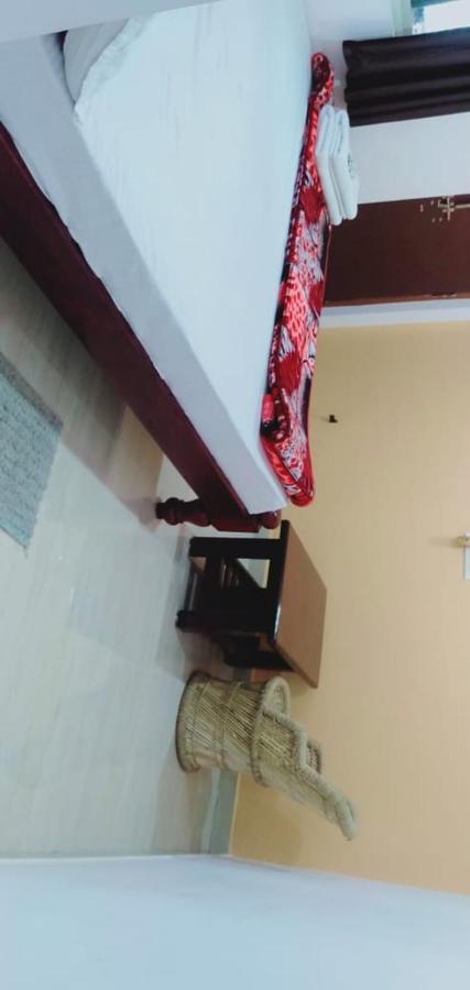 Veeru Homestay ฮอสเปต ภายนอก รูปภาพ